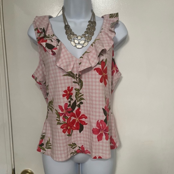 Guess Pink Floral Ruffle Blouse - Picture 1 of 2